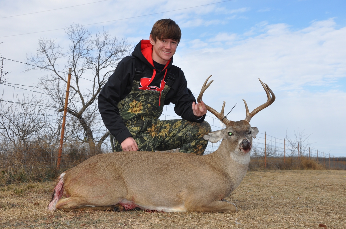 Management Deer Hunts in Central Texas Affordable TX Whitetail Hunts